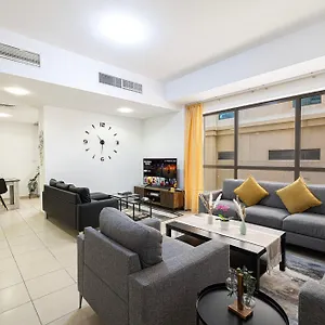 Moonlight Jbr - 2min Walk To Jbr Beach - Gym - 2min Metro Station - Poll , Дубай ОАЭ